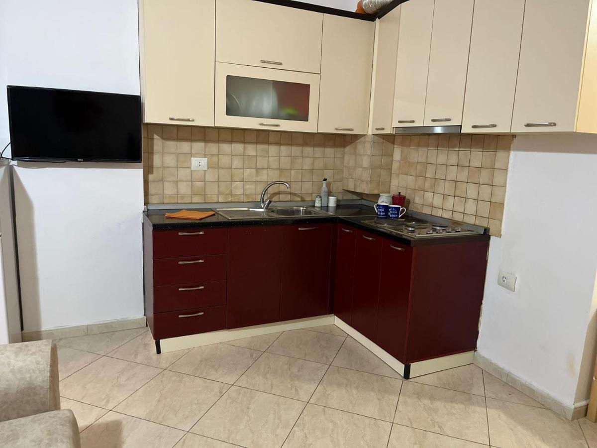 Lungomare Vlore Con Garage Privato 2 Apartment Ngoại thất bức ảnh